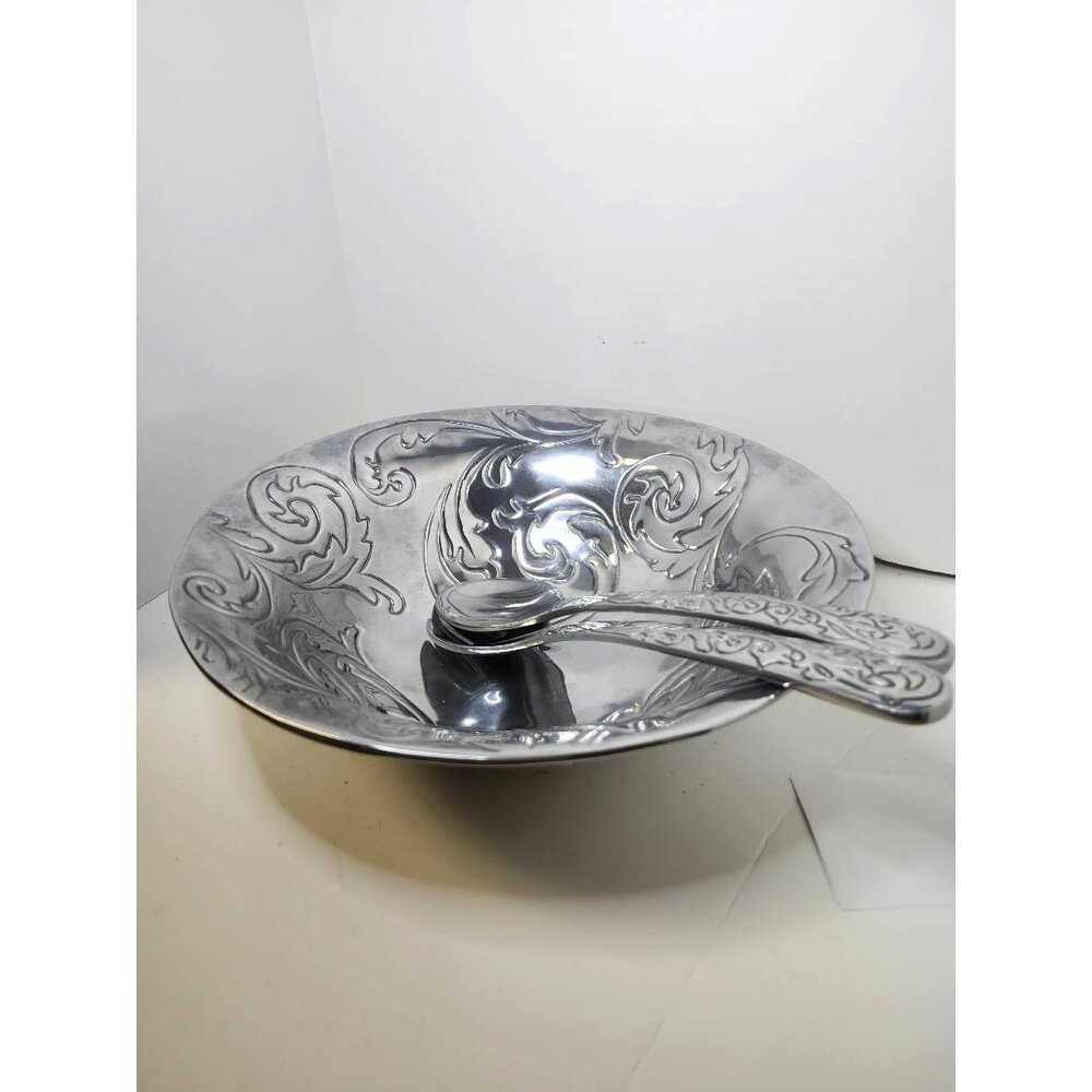 NOBLE EXCELLENCE PLATTER, SALAD BOWL, SALAD SERVERS - Picture 2 of 12